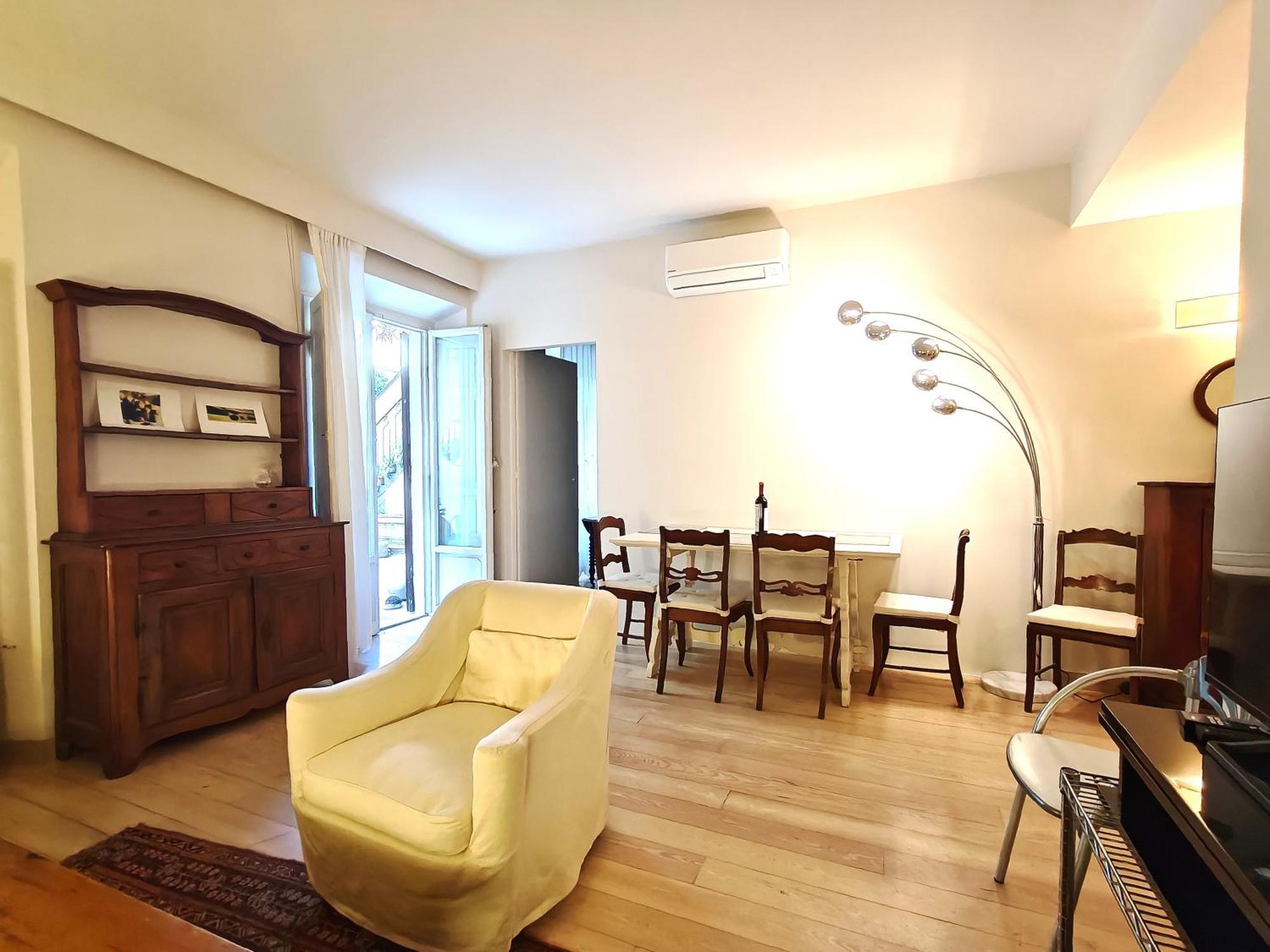 Apartamento Mazzini Charming Getaway With Courtyard