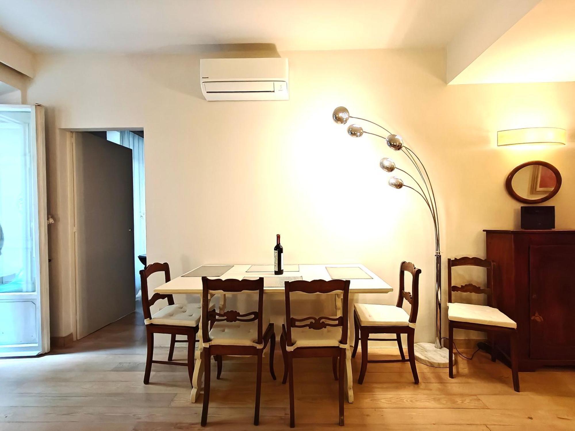 Mazzini Charming Getaway With Courtyard Florencia