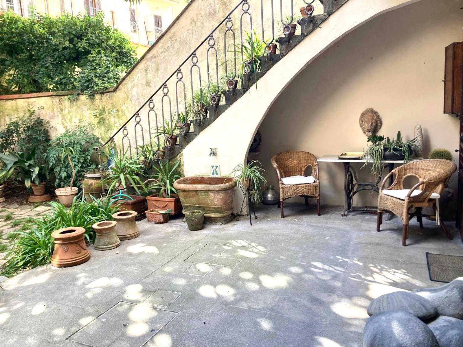 Apartamento Mazzini Charming Getaway With Courtyard *