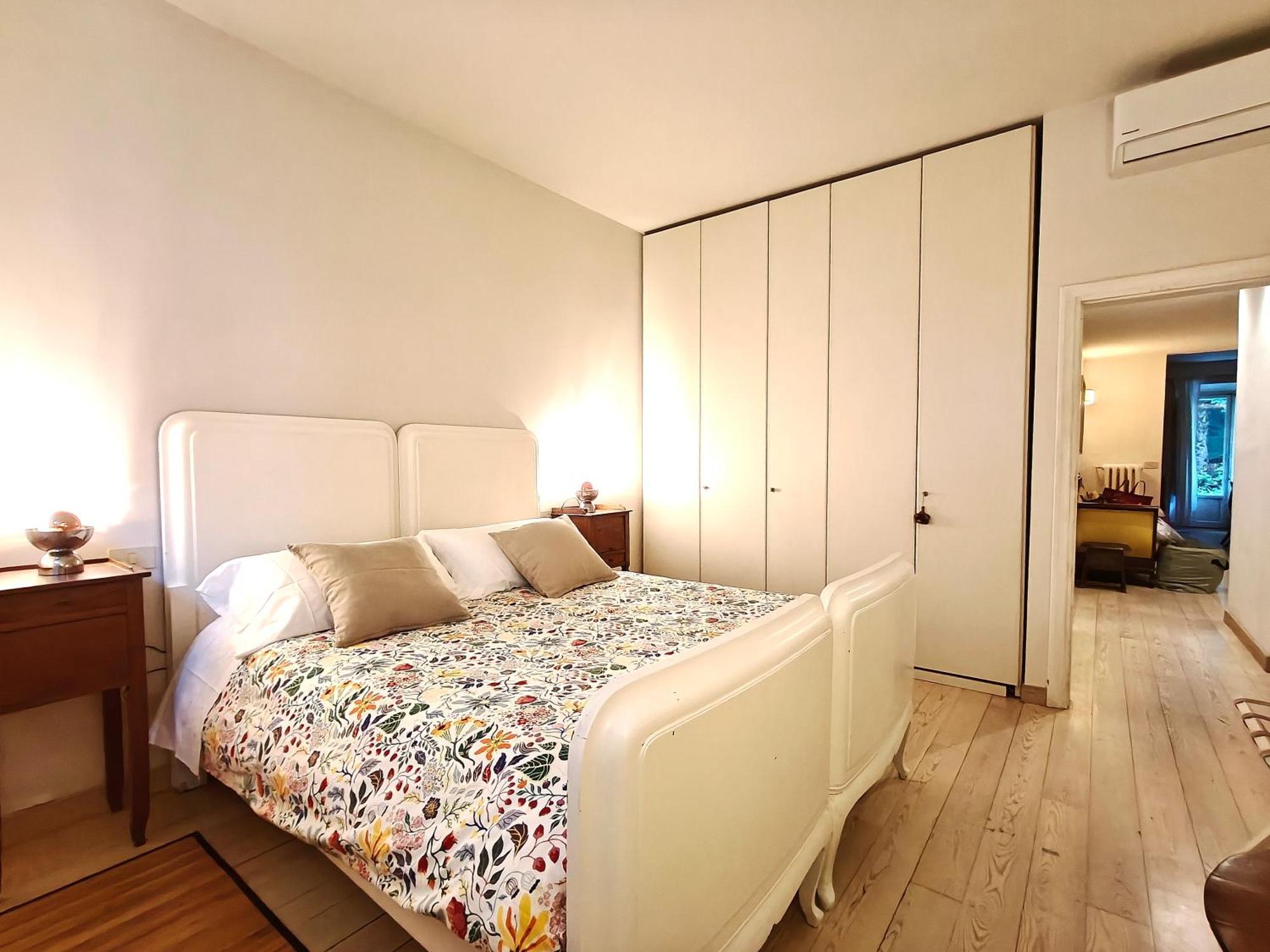 Mazzini Charming Getaway With Courtyard *